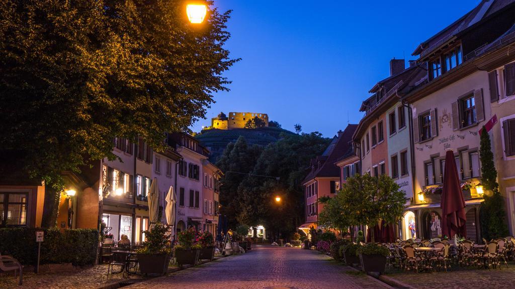 Die Krone Staufen im Breisgau Exterior photo