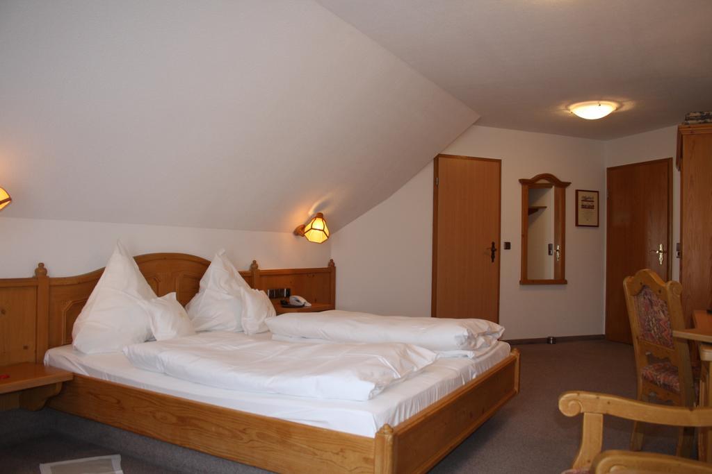 Die Krone Staufen im Breisgau Room photo